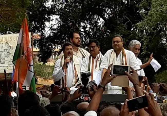 dmk congress alliance local body elections sivagangai district election campaign 